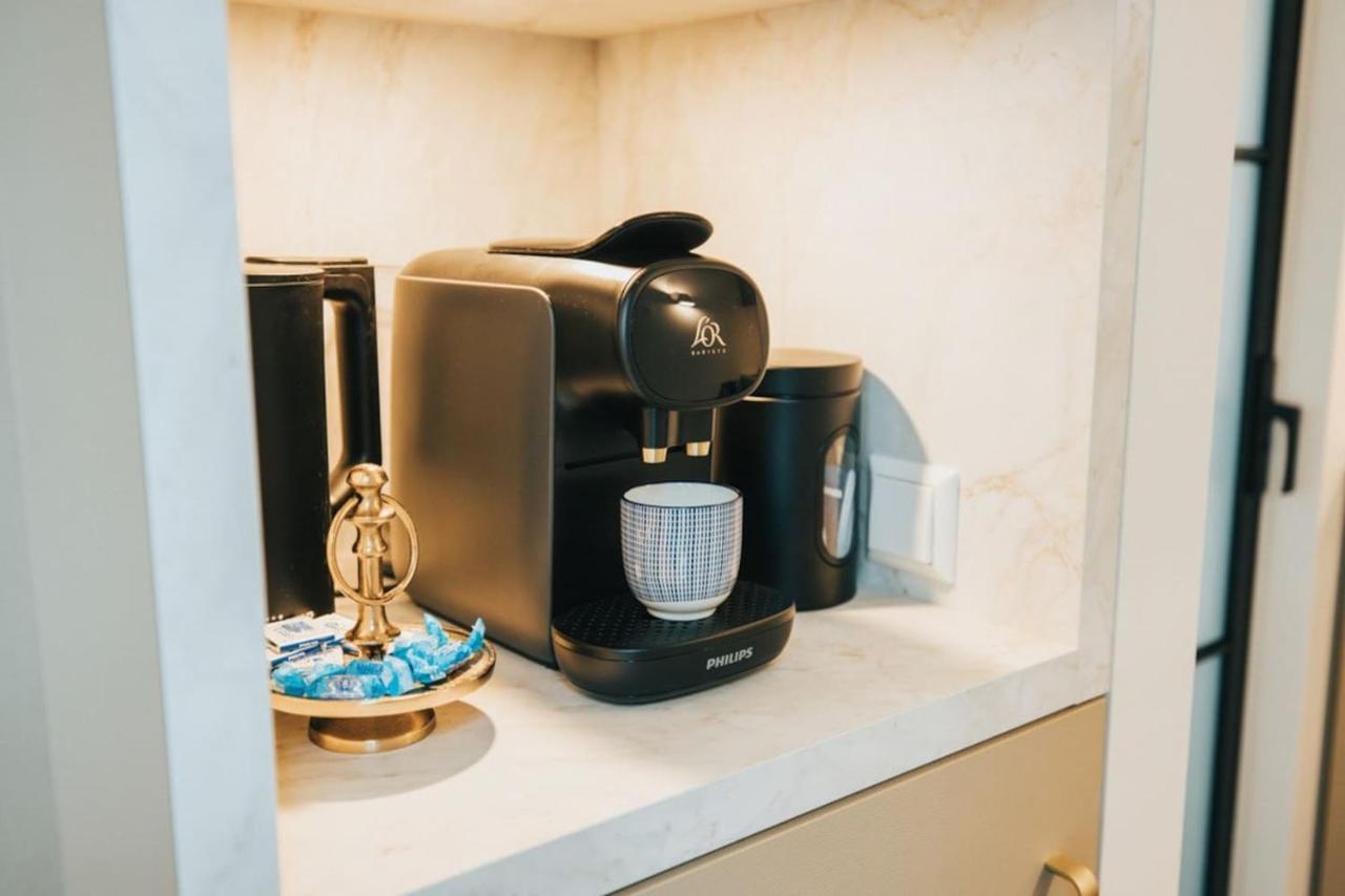Onder De Boule Petit Apartment Влисинген Екстериор снимка